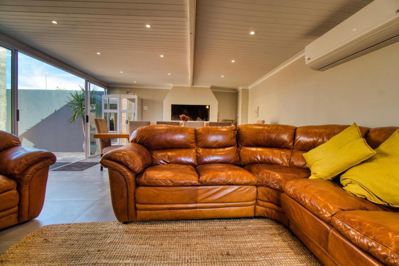 Villa Magnificent Load-shedding Free! *