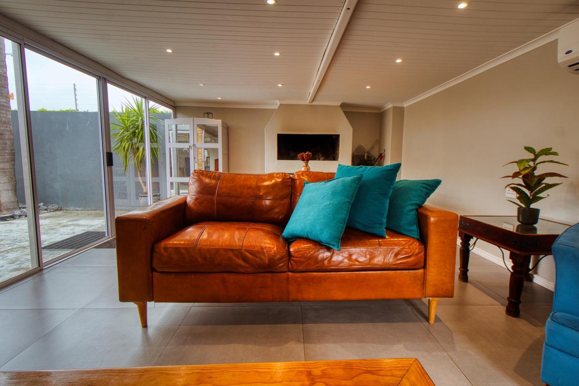 Magnificent Load-shedding Free! Villa *